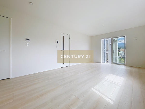 御殿場市大坂第4新築分譲住宅全3棟　3号棟