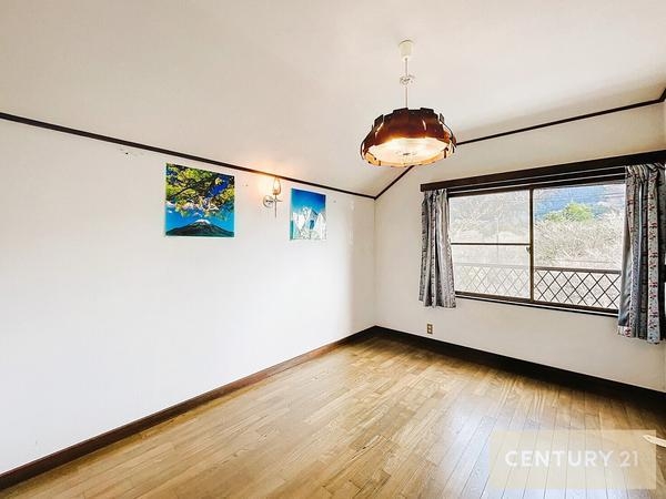 裾野市須山の中古一戸建て