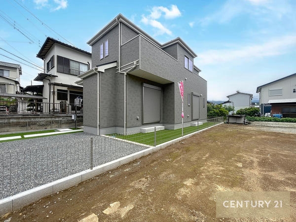 裾野市茶畑VII新築分譲住宅全2棟　1号棟