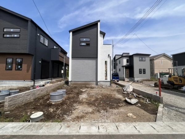 御殿場市中山新築分譲住宅全４棟　2号棟