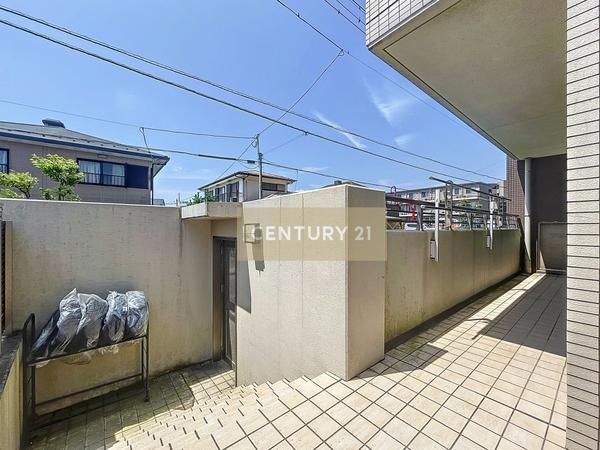 ウィスティリアコート川島田