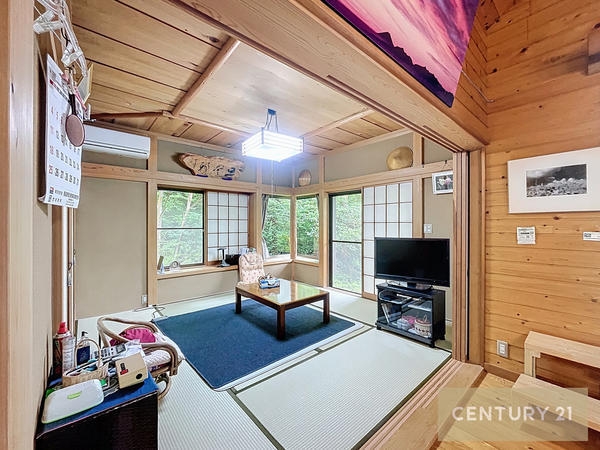 裾野市須山の中古一戸建て