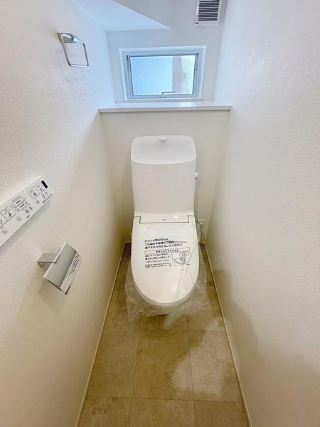 御殿場市御殿場１期新築分譲住宅全3棟　２号棟