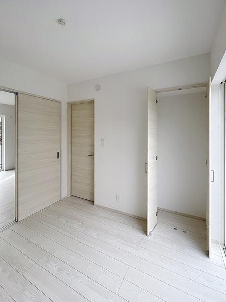 御殿場市御殿場１期新築分譲住宅全3棟　２号棟
