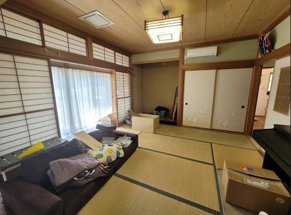 御殿場市川島田の中古一戸建て
