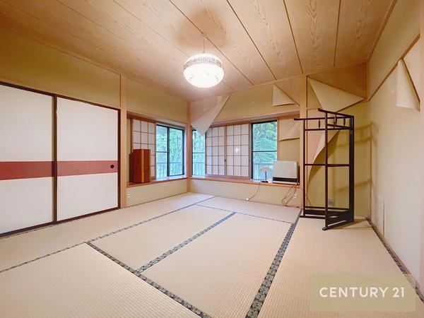 裾野市須山の中古一戸建て