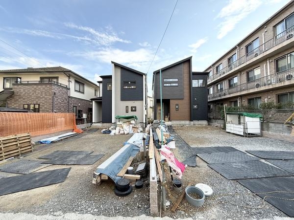 御殿場市川島田新築分譲住宅全2棟　2号棟