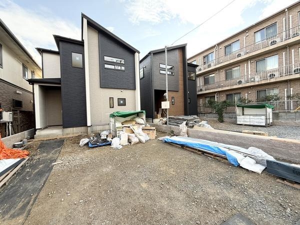 御殿場市川島田新築分譲住宅全2棟　2号棟