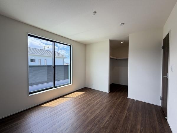 裾野市茶畑3期新築分譲住宅全1棟　1号棟