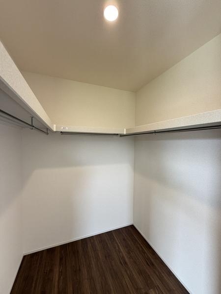 裾野市茶畑3期新築分譲住宅全1棟　1号棟