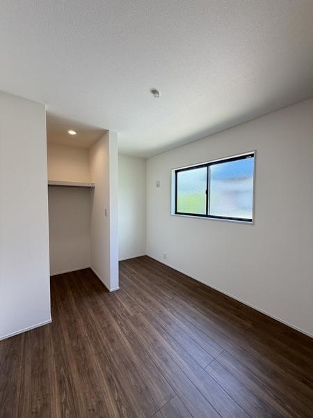裾野市茶畑3期新築分譲住宅全1棟　1号棟