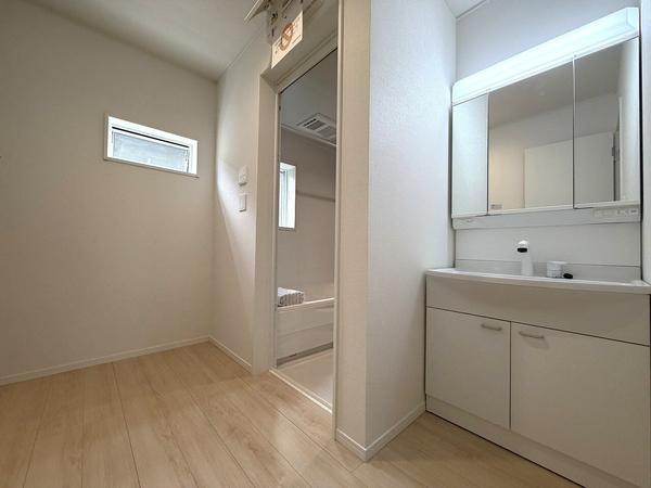 函南町仁田第12新築分譲住宅全4棟　3号棟