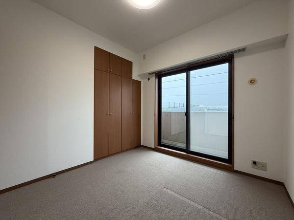 ウィスティリア御殿場参番館