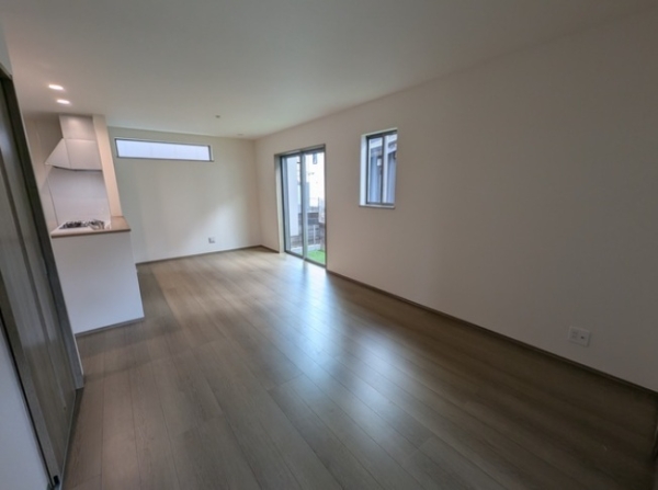裾野市二ツ屋新築分譲住宅全1棟　Ａ号棟