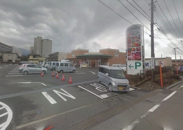 裾野市深良第3新築分譲住宅全1棟　1号棟(スーパーカドイケ裾野御宿店)