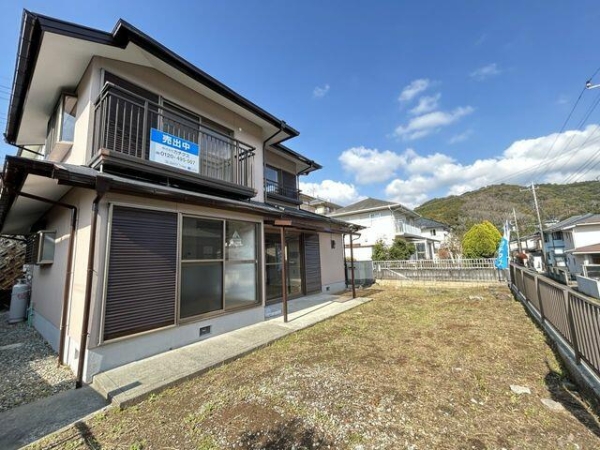 裾野市茶畑　戸建て