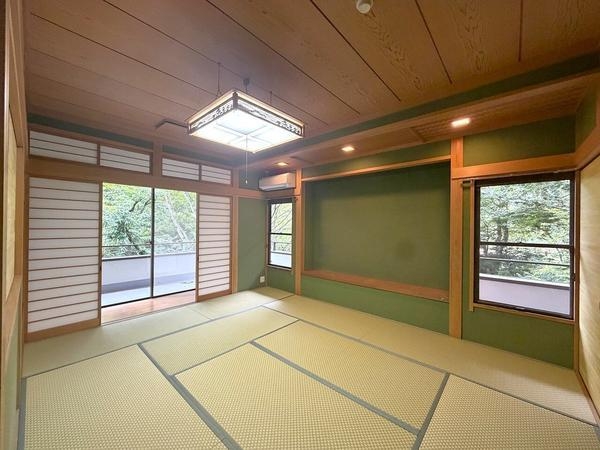 足柄下郡箱根町仙石原の中古一戸建て