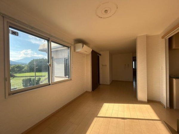 裾野市佐野の中古一戸建て