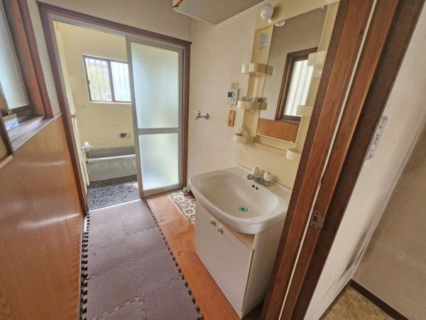 藤井寺市道明寺６丁目の中古一戸建て