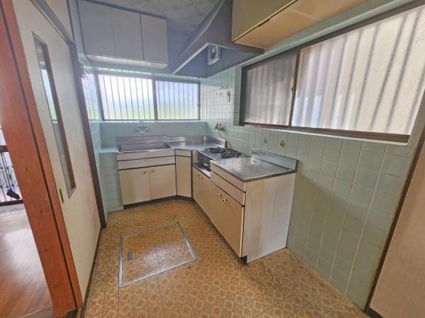 藤井寺市道明寺６丁目の中古一戸建て