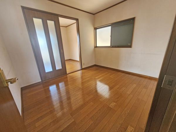 富田林市若松町西３丁目の中古一戸建て