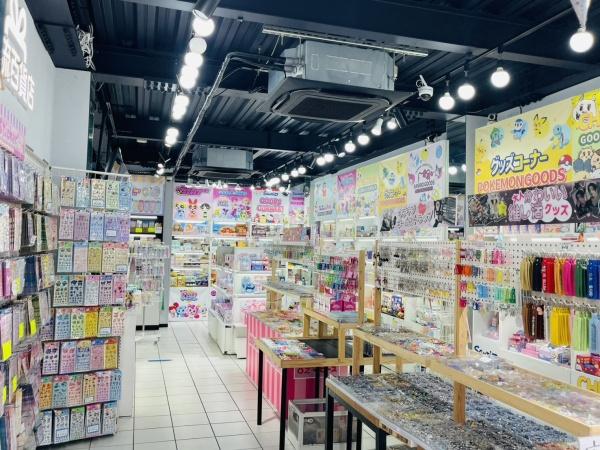 コリアタウン商店街に面す　店舗・ビル