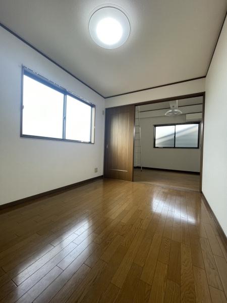 大阪市生野区中川西２丁目の中古一戸建て