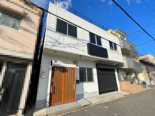 生野東3丁目　屋上付き鉄骨造一棟ビル