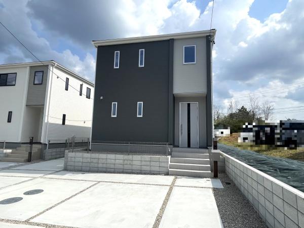 リーブルガーデン　瀬戸市品野町（全３棟）１号棟