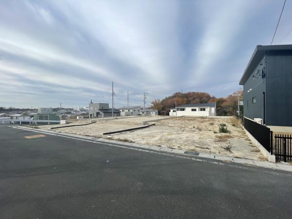 瀬戸市塩草が丘４丁目の土地