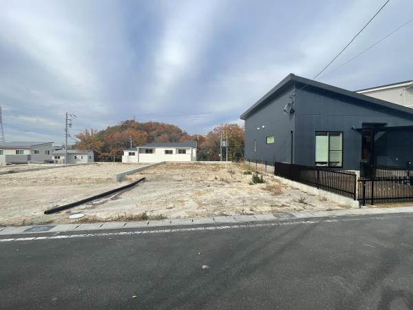 瀬戸市塩草が丘４丁目の土地