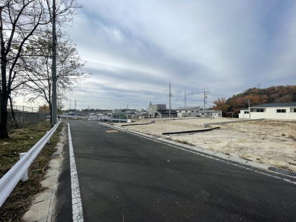 瀬戸市塩草が丘４丁目の土地