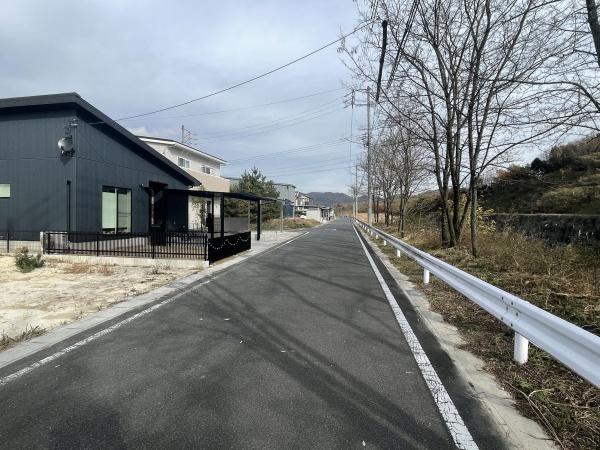 瀬戸市塩草が丘４丁目の土地