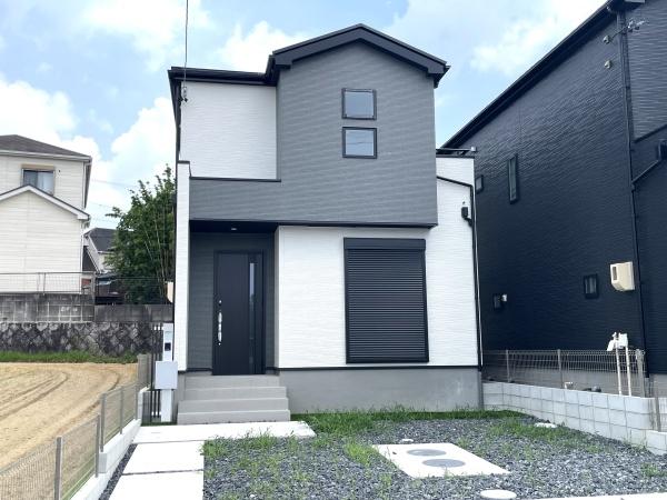 グラファーレ瀬戸市山の田町（全３棟）１号棟