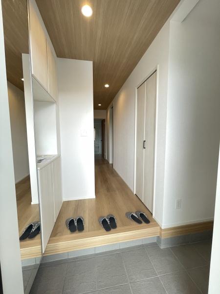 グラファーレ瀬戸市山の田町（全３棟）１号棟