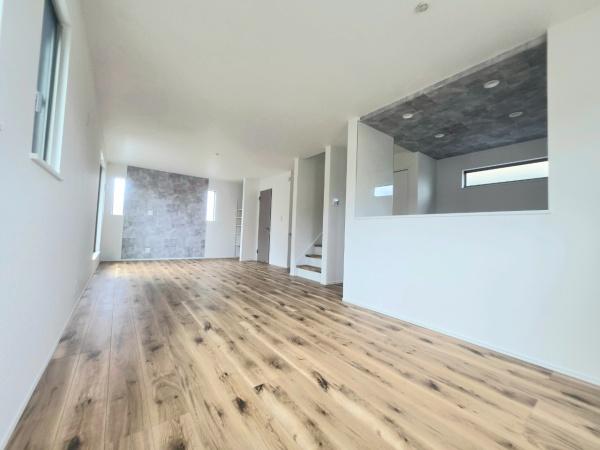 平塚市平塚１丁目の新築一戸建