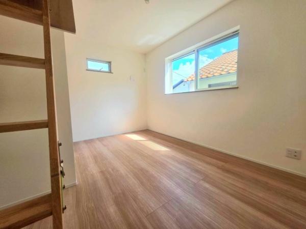 小平市小川町１丁目の新築一戸建