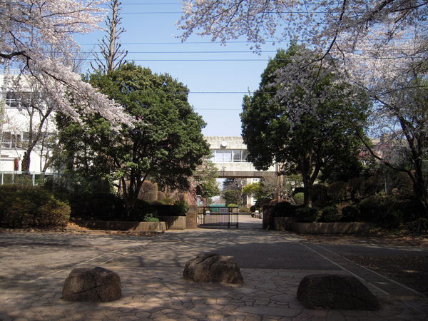 相模原市中央区横山６丁目の中古一戸建て(相模原市立星が丘小学校)