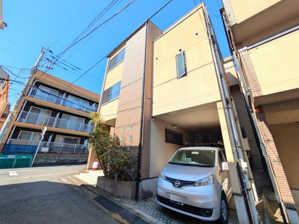 横浜市戸塚区戸塚町の中古一戸建て