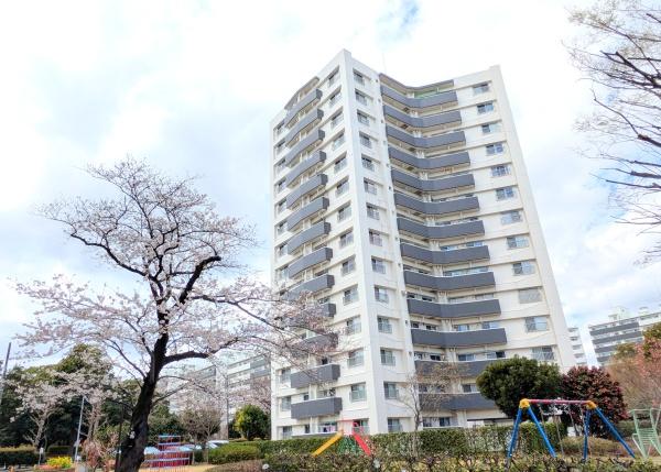 県ドリームハイツ１３号棟