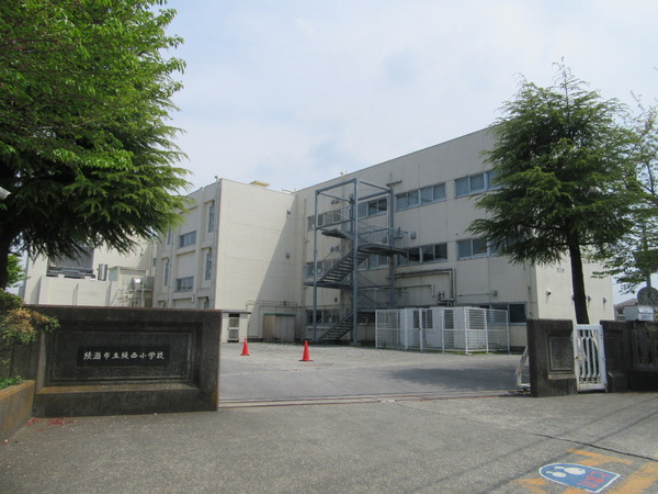綾瀬市吉岡東1丁目の中古一戸建て(綾瀬市立綾西小学校)