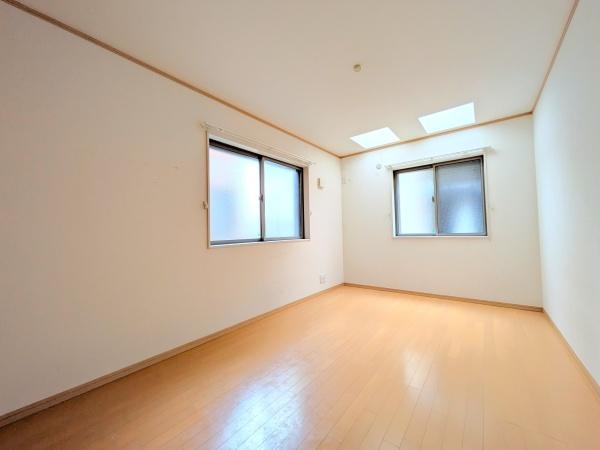 横浜市保土ケ谷区新桜ケ丘１丁目の中古一戸建て