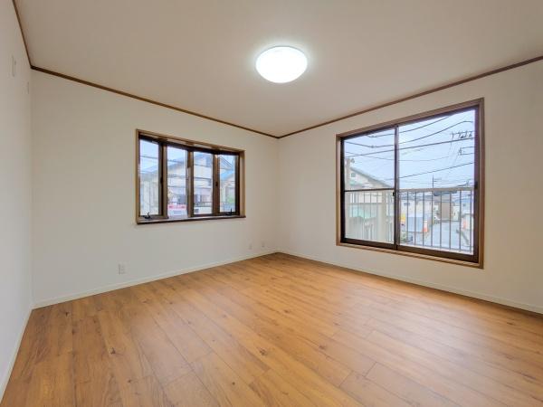 厚木市温水の中古一戸建て(洋室)