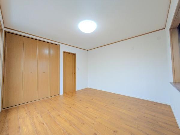厚木市温水の中古一戸建て(洋室)