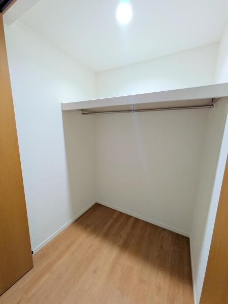 厚木市長谷の中古一戸建て(収納)