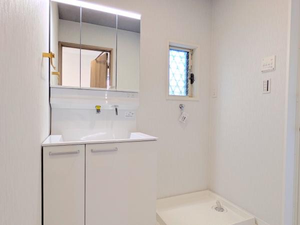 茅ヶ崎市菱沼１丁目の中古一戸建て