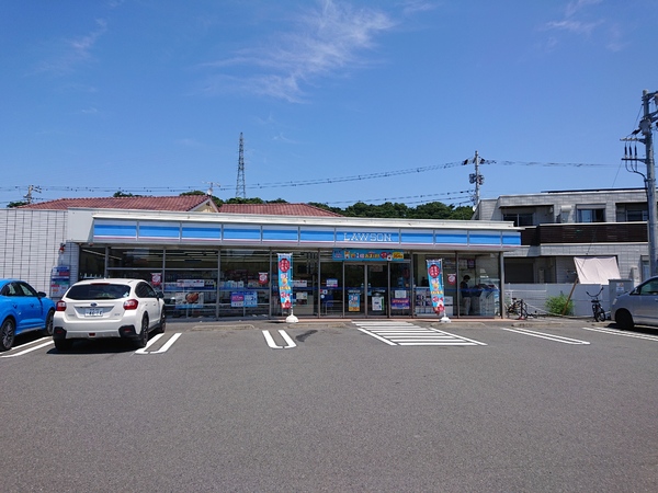 アルカディア茅ヶ崎(ローソン茅ヶ崎殿山公園入口店)