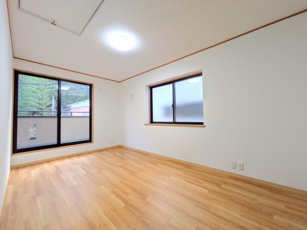 平塚市高根２丁目の中古一戸建て