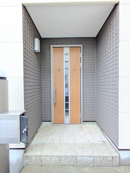 平塚市東真土４丁目の中古一戸建