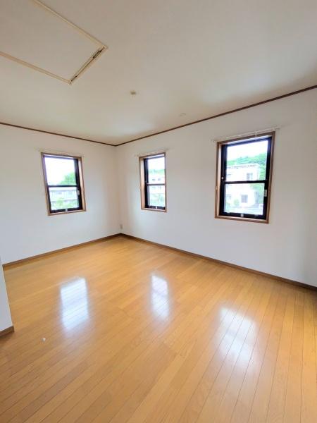 厚木市愛名の中古一戸建て